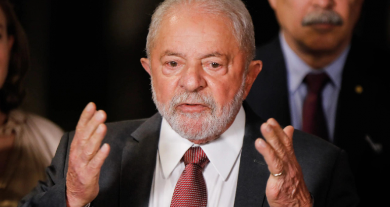 Lula anuncia Haddad Como ministro da Fazenda, veja a lista completa.