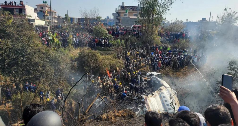 Queda de Avião deixa 68 Mortos no Nepal.