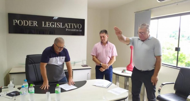 Valdemar Roversi toma posse como Vereador em Maravilha.