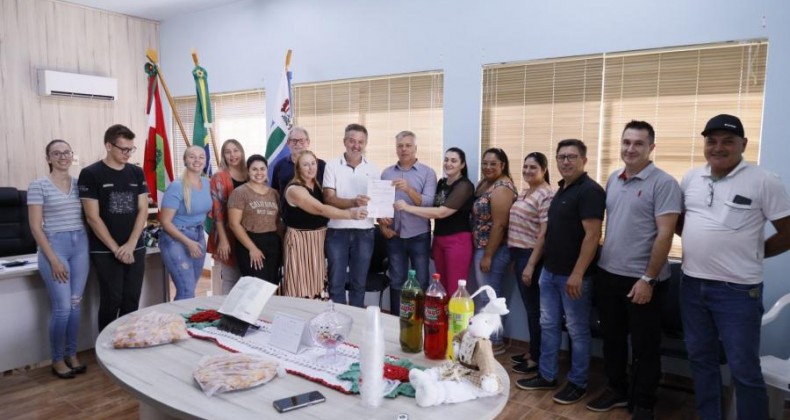 Deputado Estadual Fabiano da Luz visita cidade do oeste de Sc.