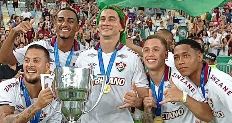 Fluminense vence Flamengo no Maracanã e conquista Taça Guanabara.
