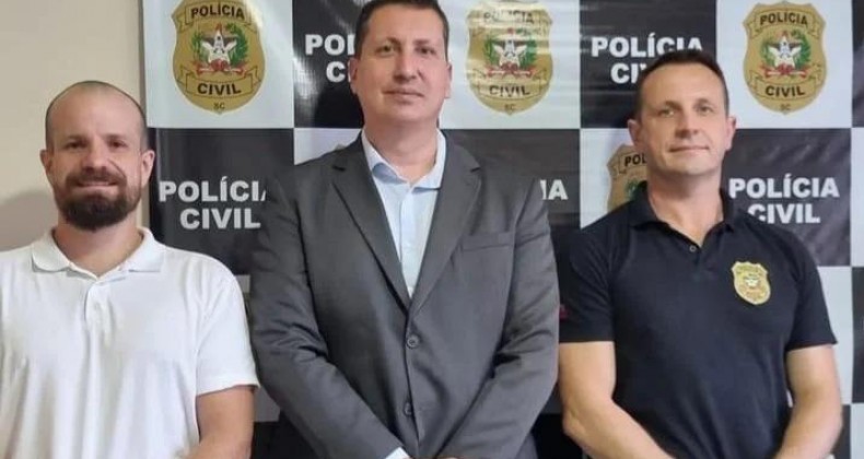 Delegado - Geral adjunto visita a Polícia Civil de Maravilha.