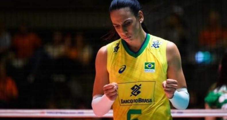 Ana Paula Borgo, ex-seleção brasileira de vôlei, morre aos 29 anos.