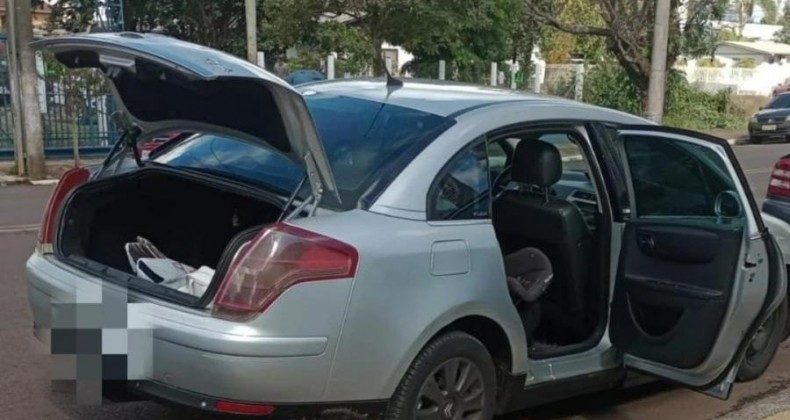 Carro com mais de R$ 23 mil em débitos é apreendido em Xanxerê.