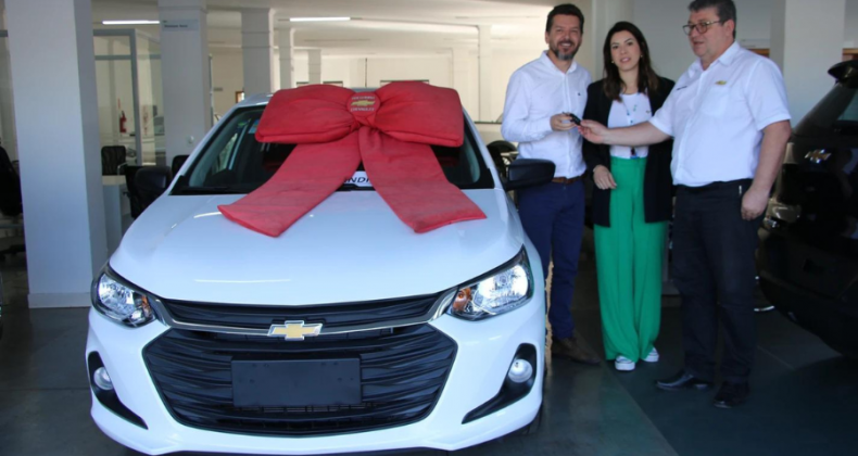 CDL e Associação Empresarial de Maravilha adquirem novo veículo.