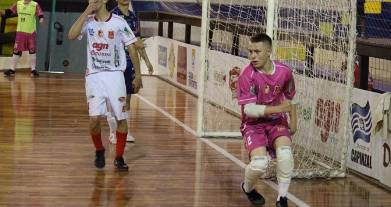 AMAF anuncia contratação de Goleiro.