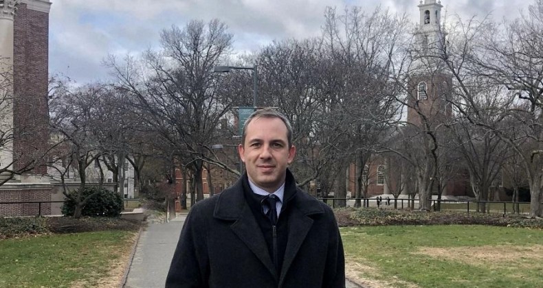 Ex-acadêmico de Santa Catarina assume cargo de direção em Harvard.