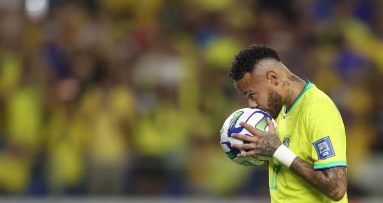 Brasil permanece em terceiro no ranking de seleções da Fifa.