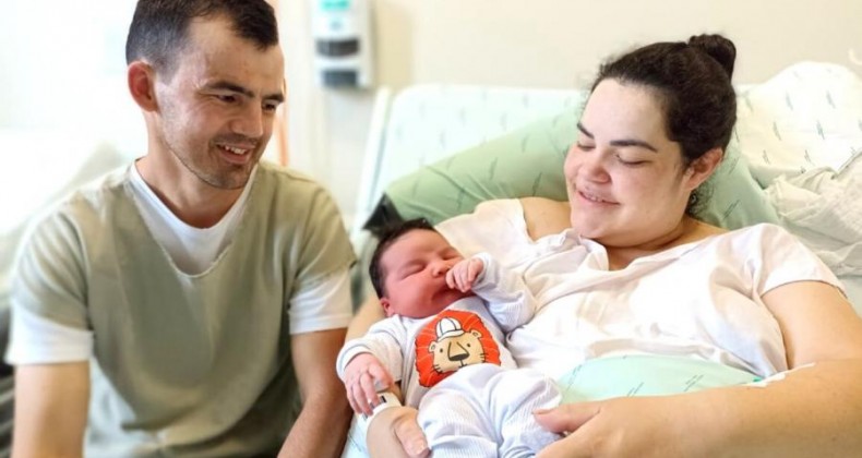 Bebê nasce com mais de 5 kg em hospital no Meio-Oeste.