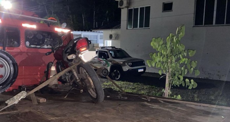 Homem é preso sem CNH, realizar racha e empreender fuga Oeste de SC.