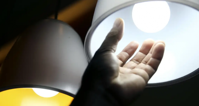 Mantida bandeira verde nas contas de luz em janeiro de 2024.
