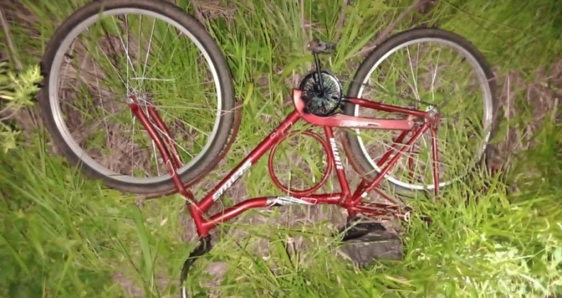 Ciclista e motociclista ficam feridos após colisão no Oeste de SC.