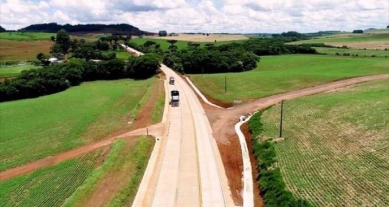 DNIT entrega 12,2 km de rodovia restaurada no Extremo Oeste.