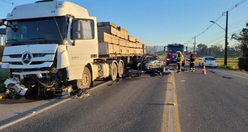 Motorista morre em grave acidente de trânsito em SC