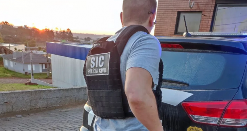 Homem é preso em Pinhalzinho por tráfico de drogas