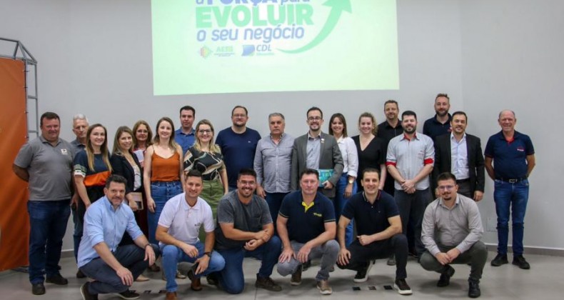 CDL e AE promovem reunião sobre habitação no município de Maravilha