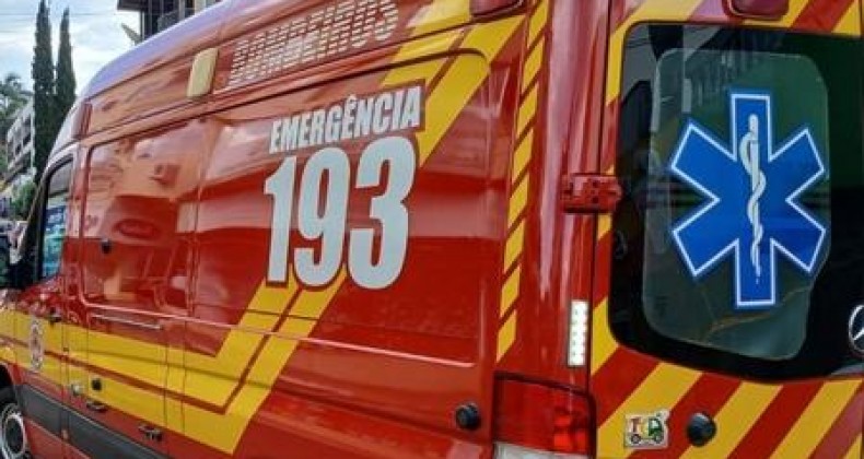 Jovem é socorrido após se afogar e ficar 10 minutos submerso em Itá