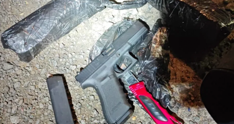 PRF flagra condutor com arma em Maravilha