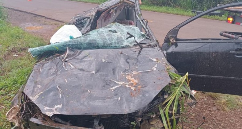 Jovem sem habilitação capota veículo e morre no Extremo Oeste