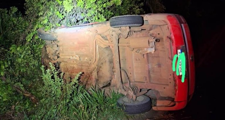 Passageiro morre em acidente entre automóveis na SC-480