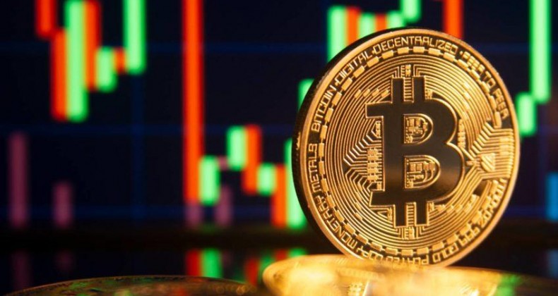 Bitcoin supera cotação de US$ 100 mil pela primeira vez na história