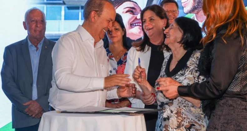 Novo programa habitacional prevê investimento de R$ 420 milhões em SC