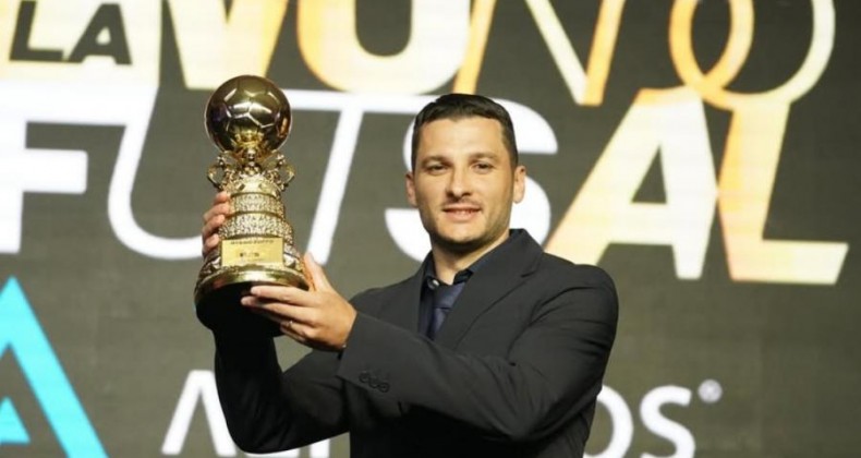 Palmitense é eleito melhor jogador de futsal do mundo