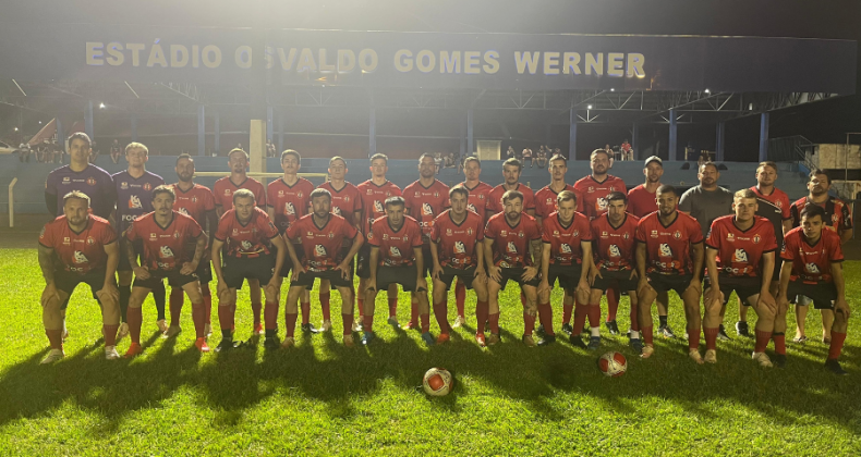 CRM Realiza Treinamentos e Define Time para Estreia no Regional