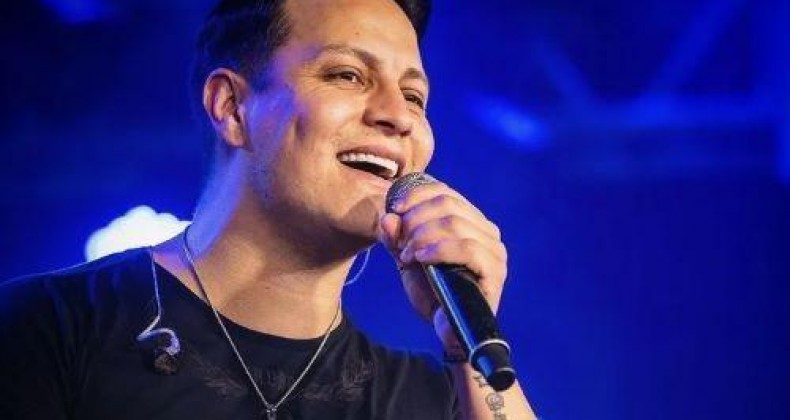 Os Atuais anuncia o retorno de Paulinho Dill aos palcos