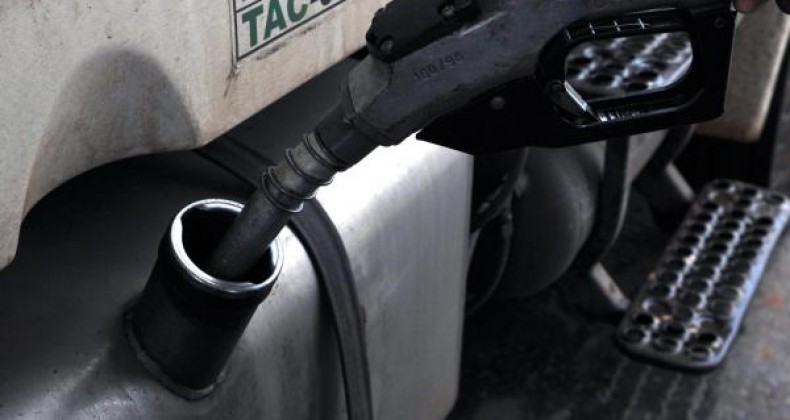 Preço do diesel terá redução a partir desta terça-feira (01)