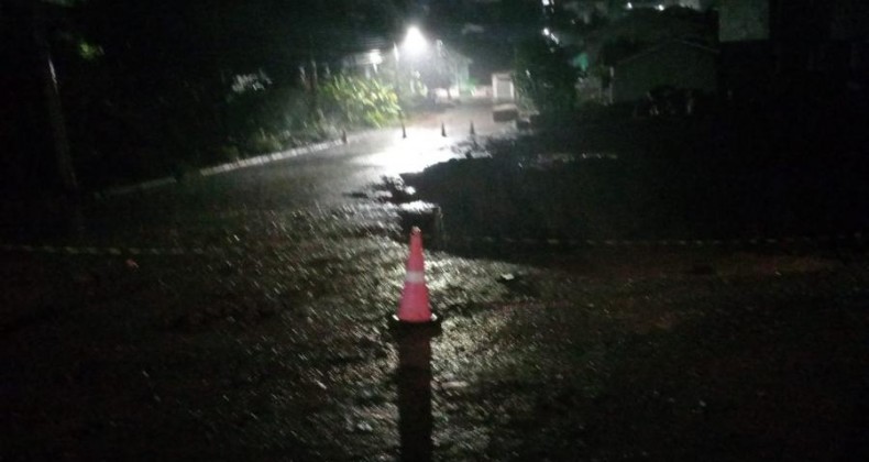 Rua é interditada após desmoronamento em Concórdia