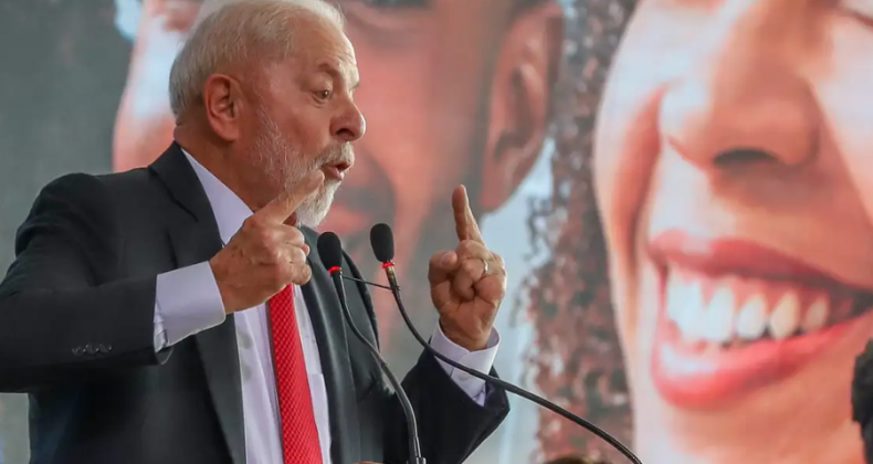 Lula anuncia obras do PAC Seleções com R$ 23 bilhões em investimentos.